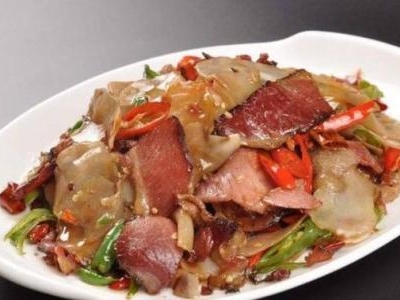 土豆腊肉