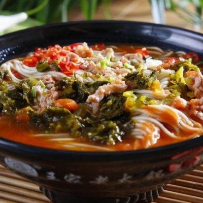 酸菜肉丝面