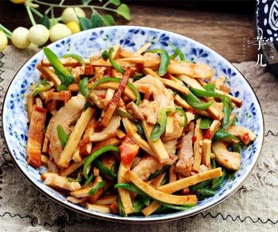 豆干炒肉