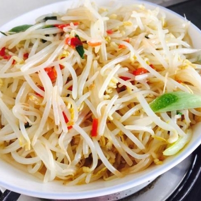 炒豆芽