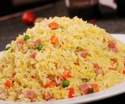 火腿肠炒饭