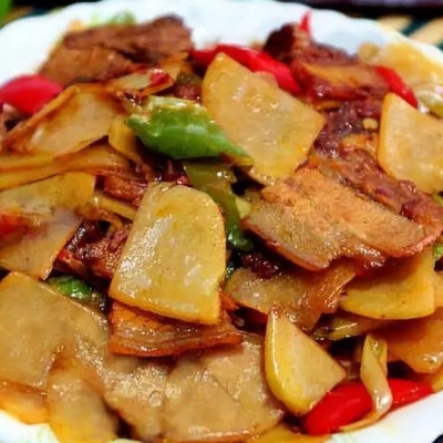 土豆回锅肉