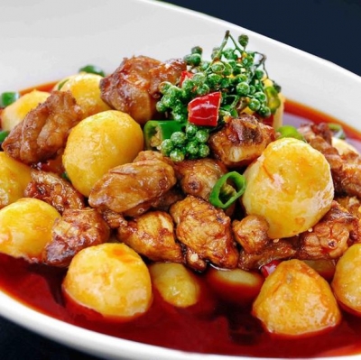 土豆烧鸡