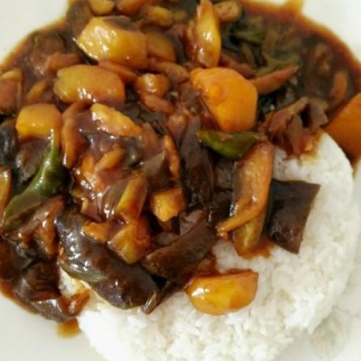 香菇牛肉盖浇饭