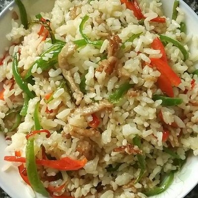青椒肉丝炒饭