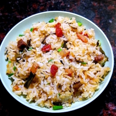 腊肉炒饭