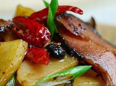 土豆腊肉