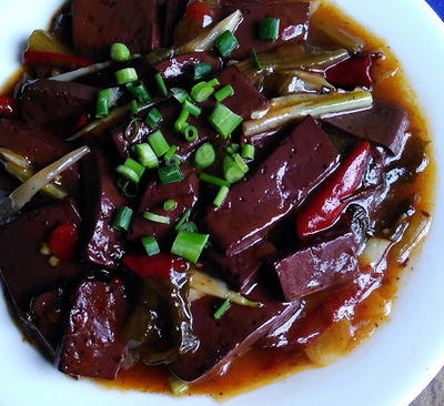 红烧血旺