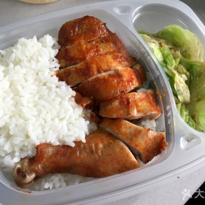 鸡腿盖饭