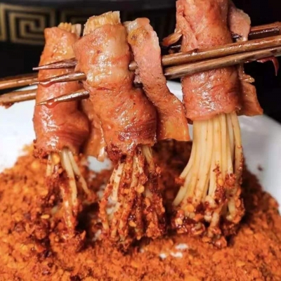 肉包金针菇