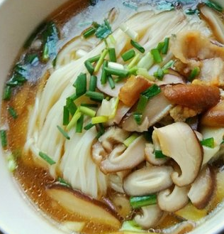 鸡汤三鲜面