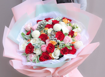 花城月夕-33枝混搭玫瑰+乒乓菊银叶韩式花束