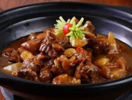 特色排骨煲