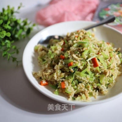 芹菜肉丝炒饭