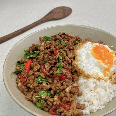 泰式打抛猪肉饭