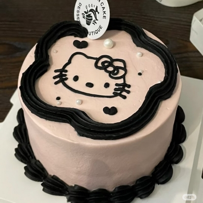 小粉猫蛋糕