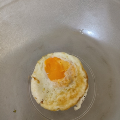煎蛋(单点不送，需搭配烫菜）
