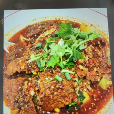 麻辣牛肉冒菜