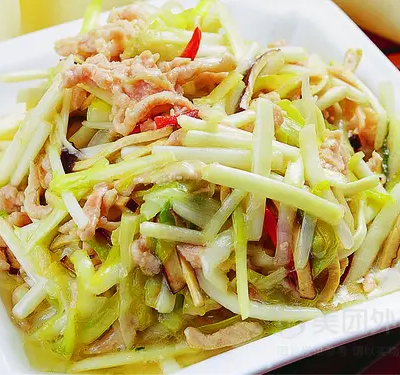 韭黄炒肉丝盖饭
