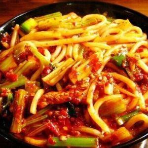 香鸡肉炒米粉