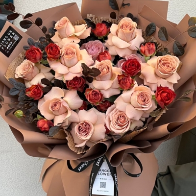 复古色系混搭花束