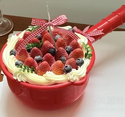 瓜瓢草莓蛋糕