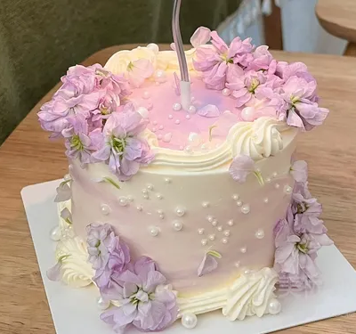 四寸鲜花双层夹心蛋糕