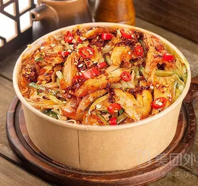 麻辣烤肉拌饭