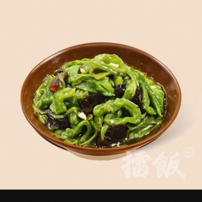 擂辣椒皮蛋