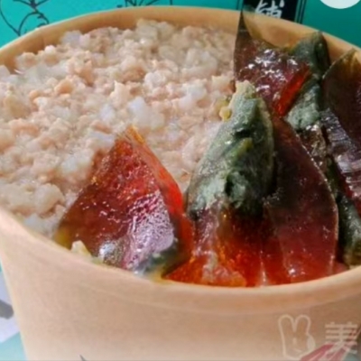 皮蛋瘦肉粥+蒸饺（5个）