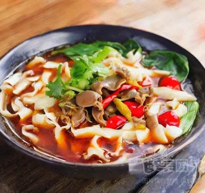 鸡杂刀削面片