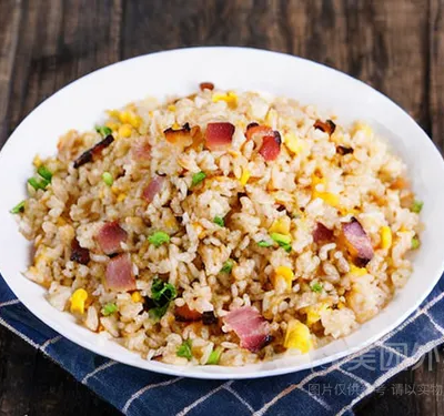 腊肉炒饭