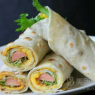 手抓饼+煎蛋火腿肠
