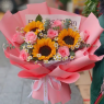 【静雅】3朵向日葵搭7朵粉玫瑰洋甘菊花束送女友