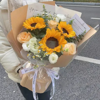 【心悦之欢】3朵向日葵混搭香槟玫瑰洋甘菊送女友
